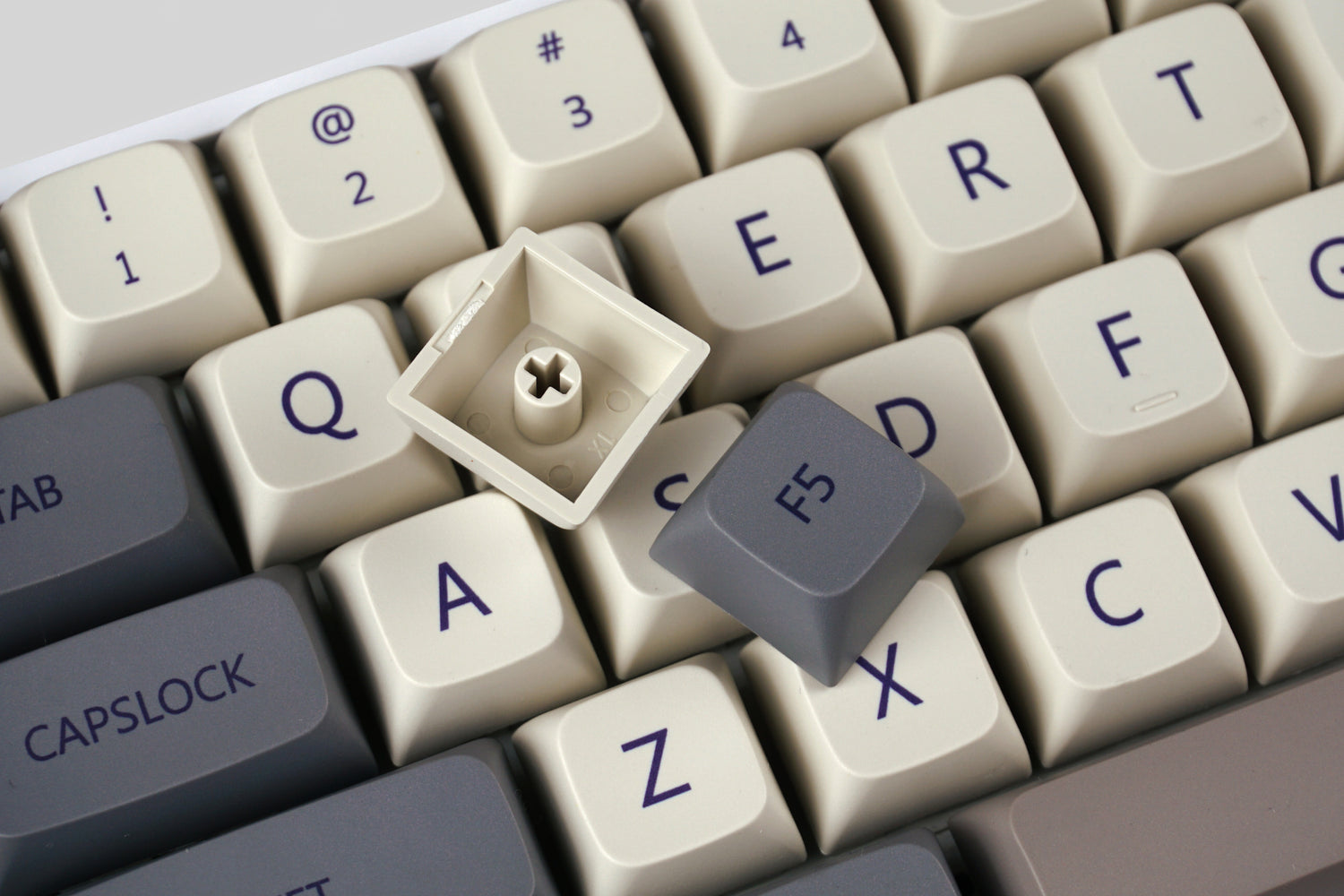 Keycapy PBT beżowe Revelation