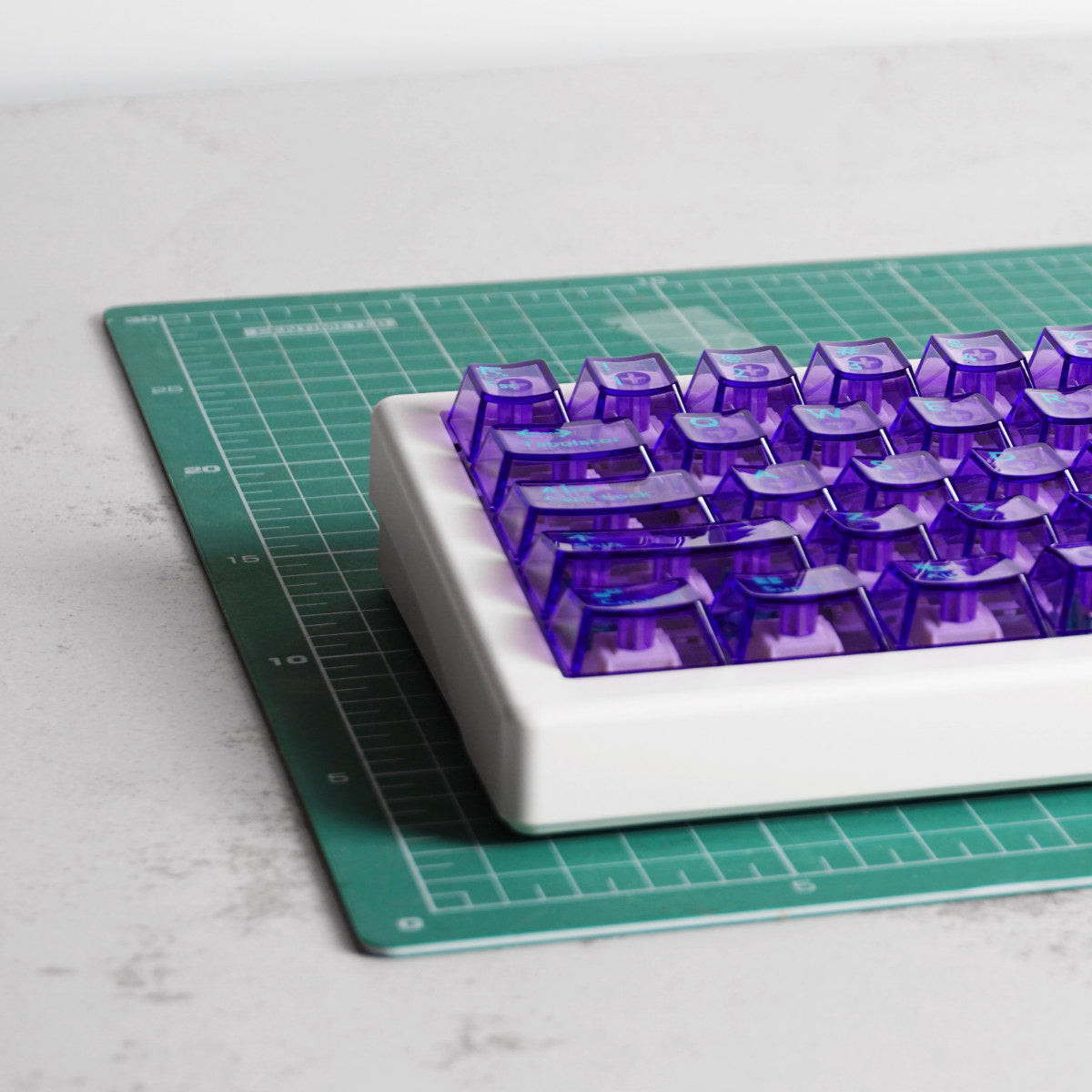 Keycapy do klawiatury mechanicznej fioletowe przezroczyste