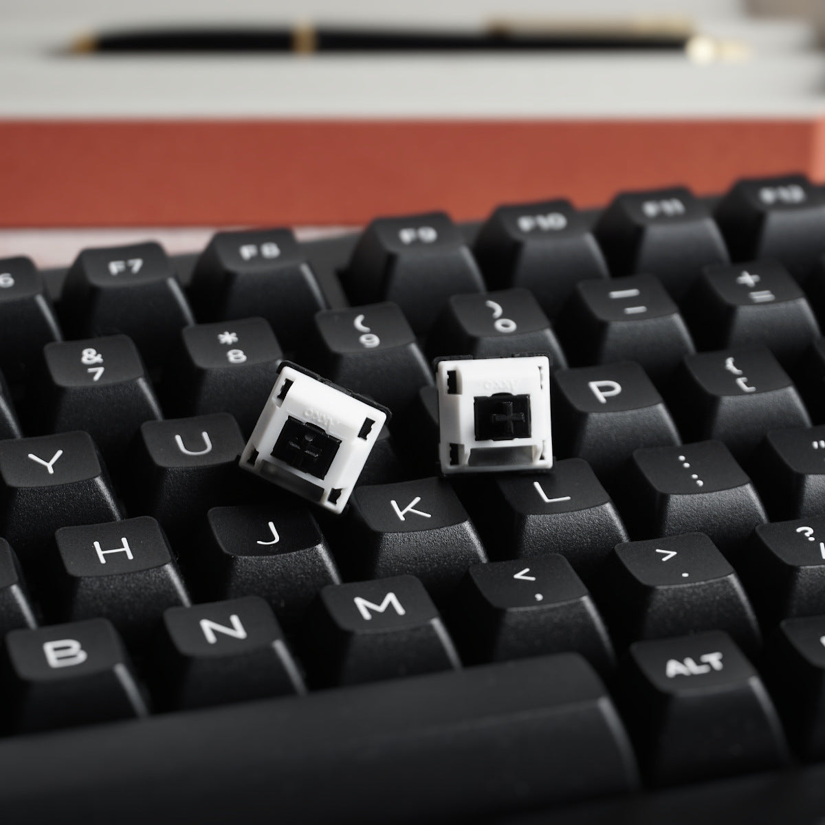 MonsGeek M1 V5 Przełączniki Akko Piano Pro