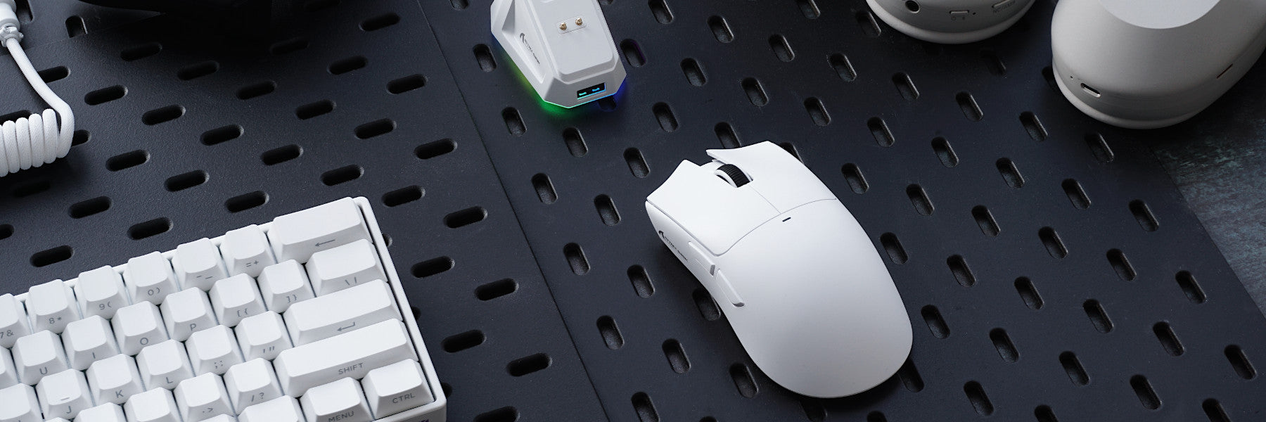 Myszka gamingowa Attack Shark X11 63g Biała