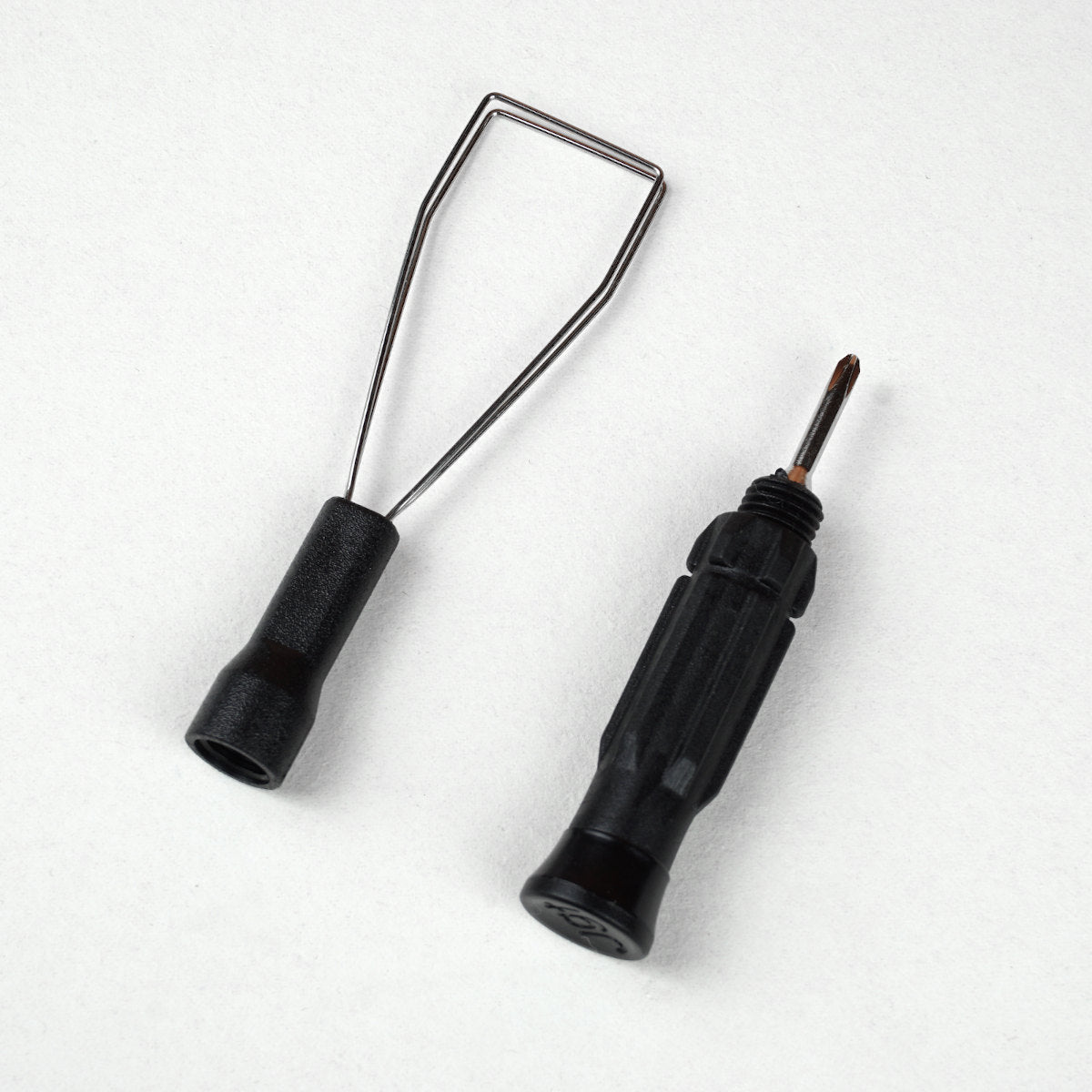 Holyoops Keycap Puller Keycap Puller 3w1 - Wygodne Narzędzie do Zmiany Keycapów – Keyspace Store