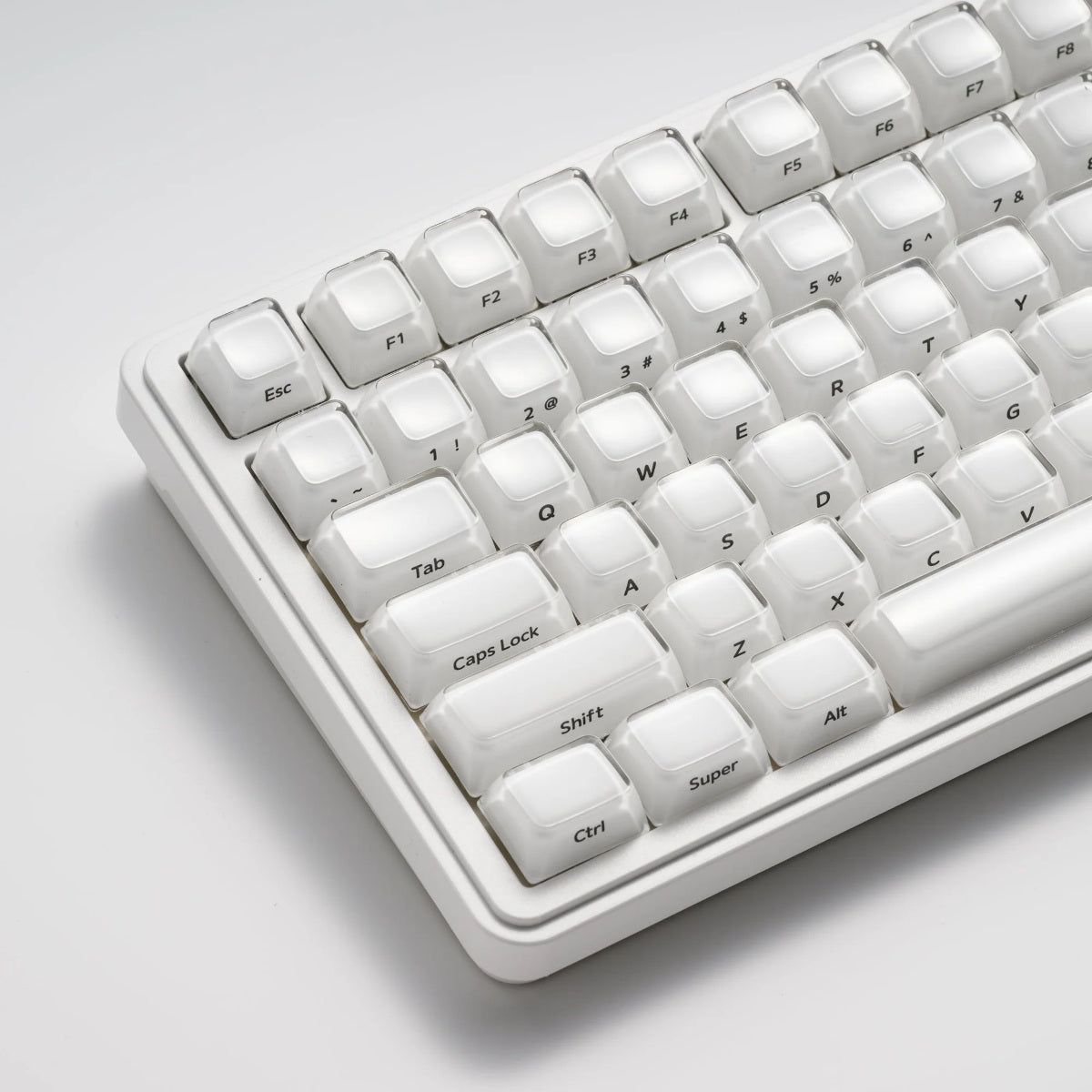 Błyszczące białe keycapy XVX Jelly R2 White